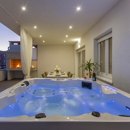 Luxury Rooftop Apartment Zalato سبليت المظهر الخارجي الصورة